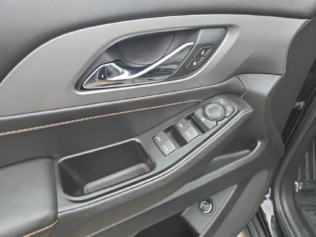 2018 Chevrolet Traverse LT Cloth w/1LT