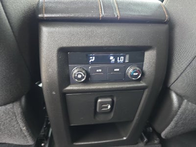 2018 Chevrolet Traverse LT Cloth w/1LT