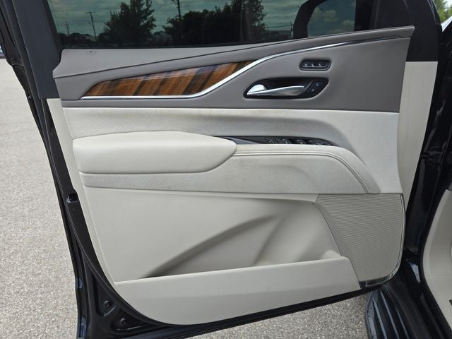 2024 Cadillac Escalade ESV Sport Platinum