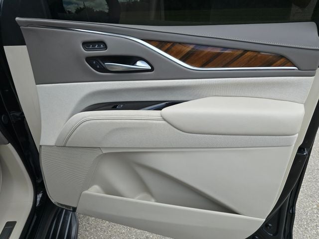 2024 Cadillac Escalade ESV Sport Platinum