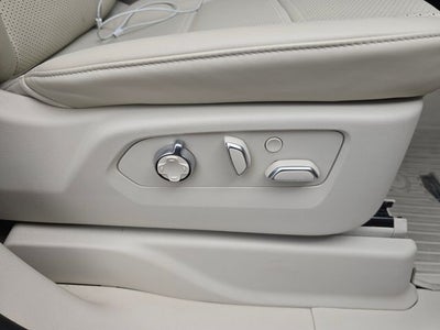 2024 Cadillac Escalade ESV Sport Platinum