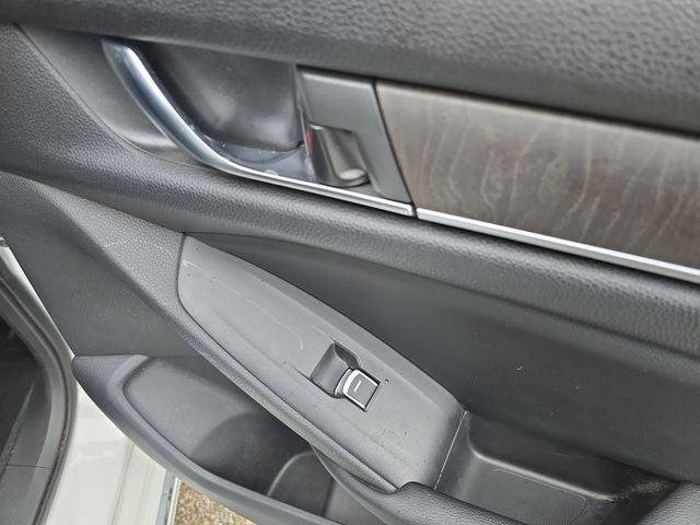 2018 Honda Accord EX-L 2.0T Navigation