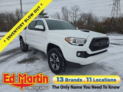 2017 Toyota Tacoma SR