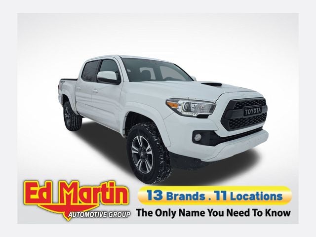 2017 Toyota Tacoma SR