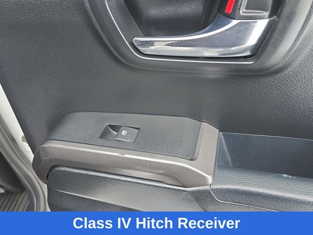 2017 Toyota Tacoma SR