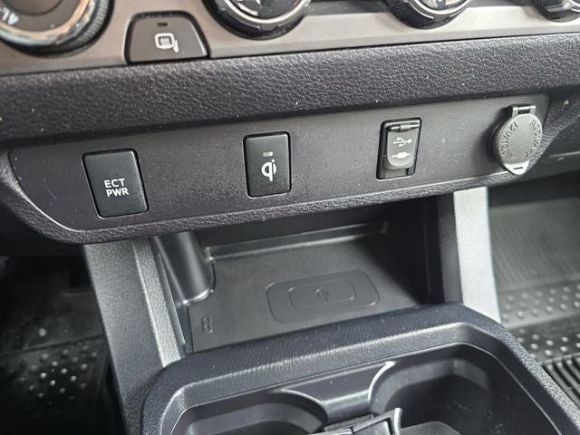 2017 Toyota Tacoma SR