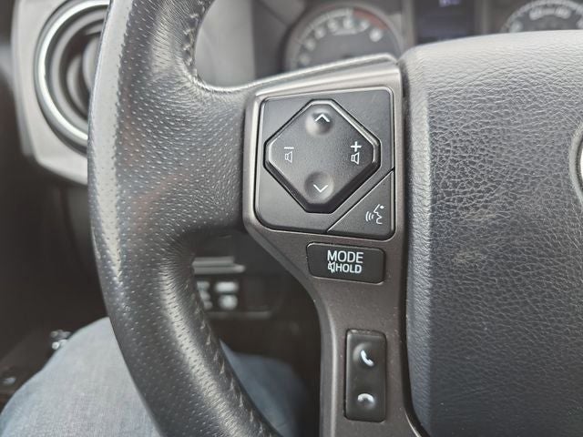 2017 Toyota Tacoma SR V6