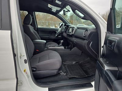 2017 Toyota Tacoma SR