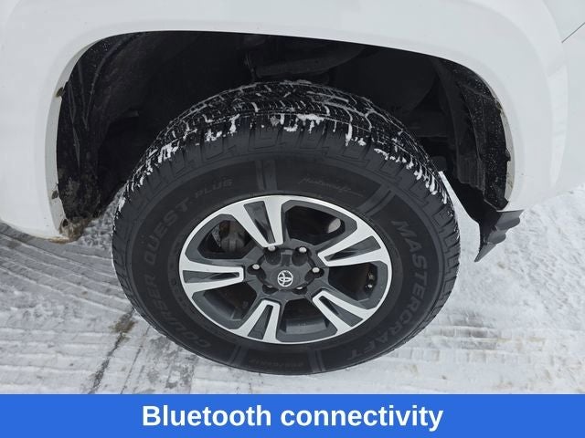 2017 Toyota Tacoma SR