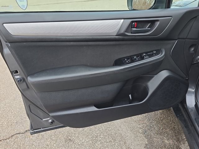 2019 Subaru Outback 2.5i