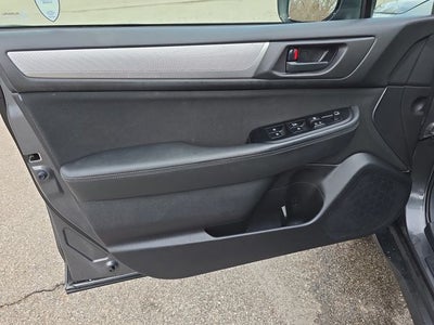 2019 Subaru Outback 2.5i