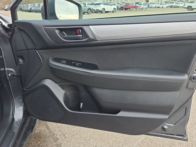 2019 Subaru Outback 2.5i