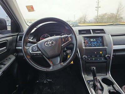 2016 Toyota Camry SE
