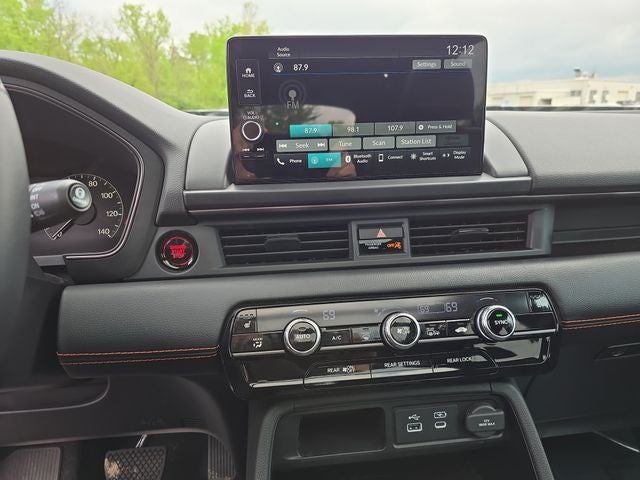 2025 Honda Pilot TrailSport