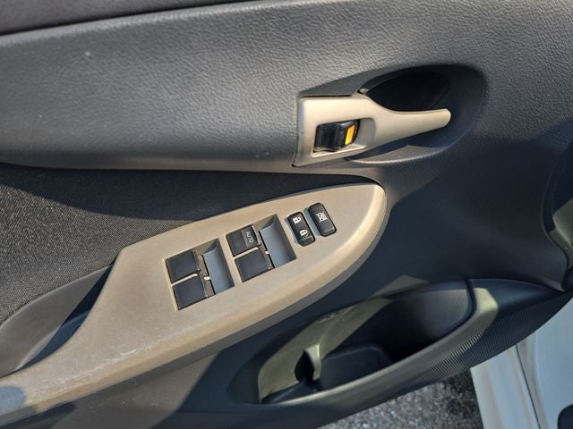 2013 Toyota Corolla S