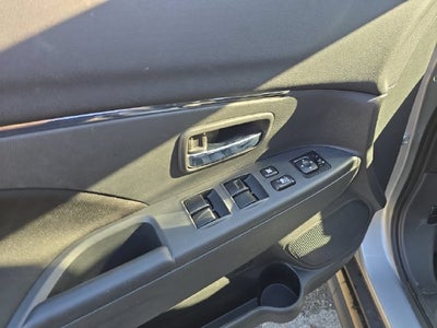 2025 Mitsubishi Outlander Sport 2.0 ES
