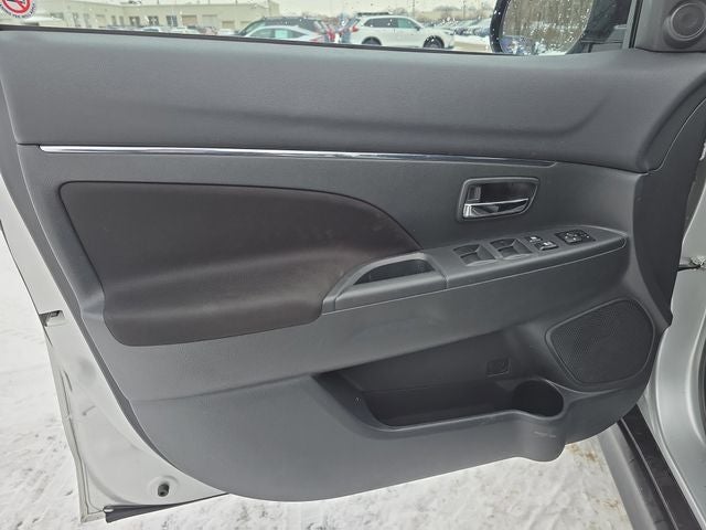 2025 Mitsubishi Outlander Sport 2.0 ES