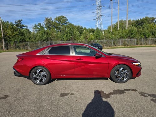 2025 Hyundai Elantra Hybrid Limited