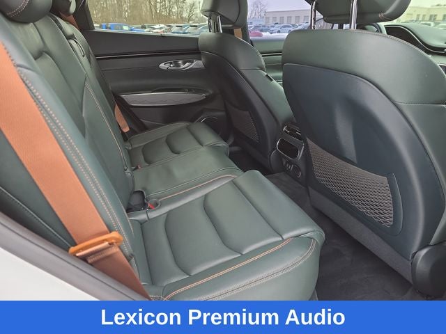 2022 Genesis GV70 2.5T