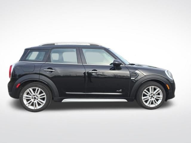 2017 MINI Cooper Countryman ALL4 Base