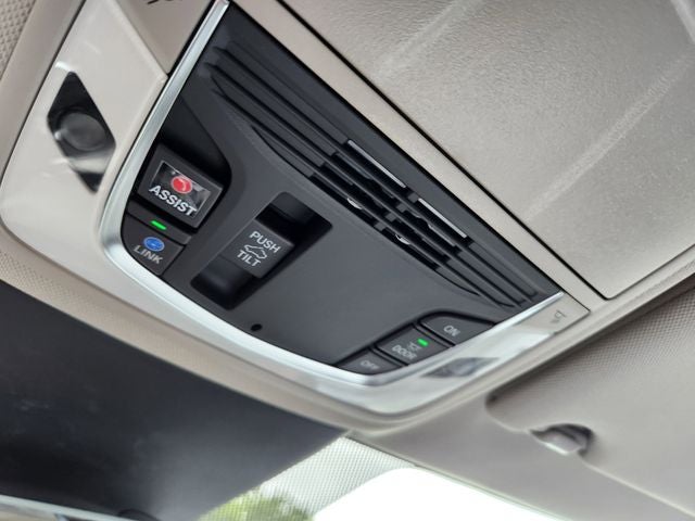 2025 Acura TLX Technology Package