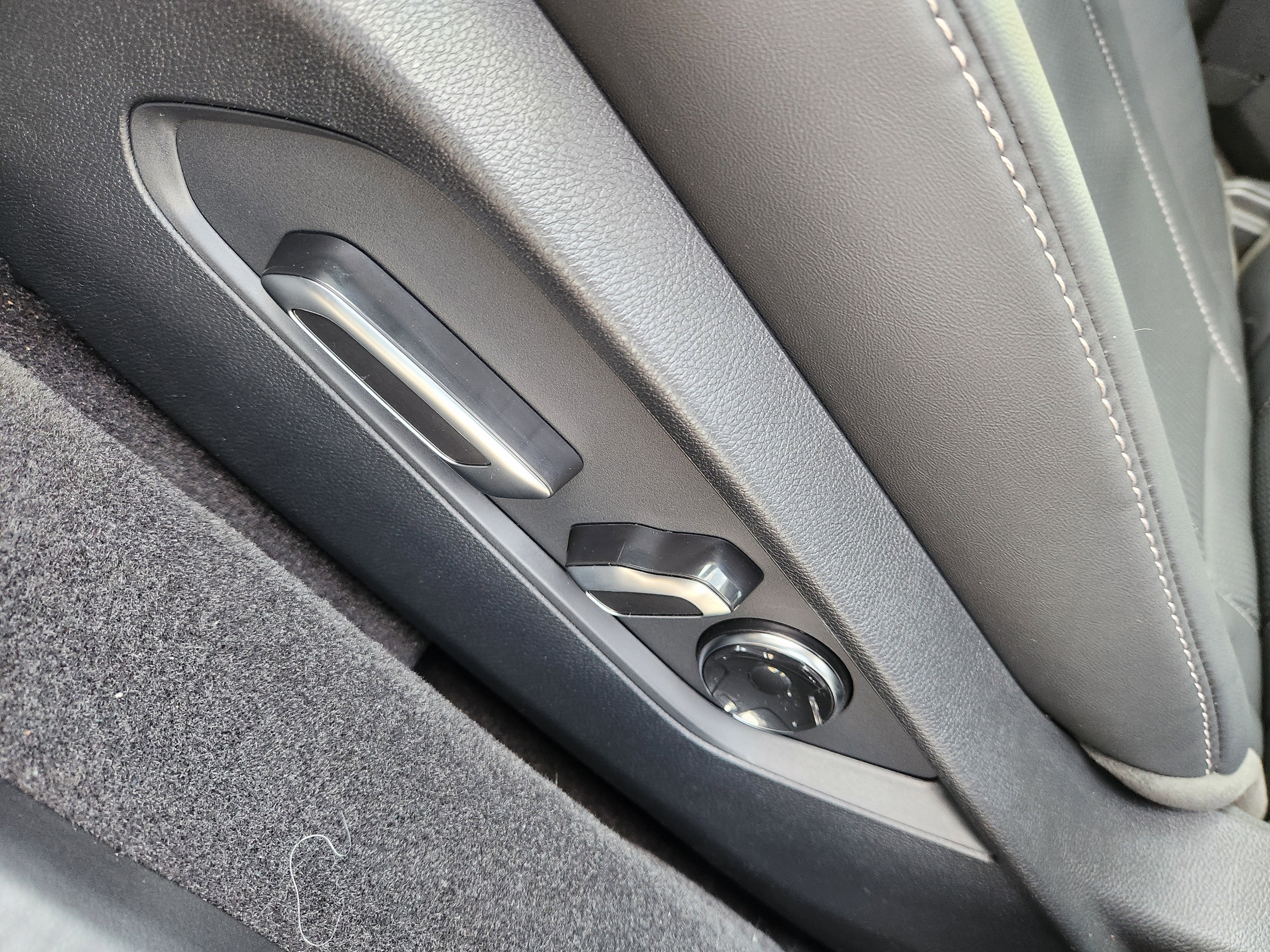 2025 Acura TLX w/Technology Package