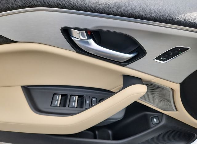 2025 Acura TLX Technology Package