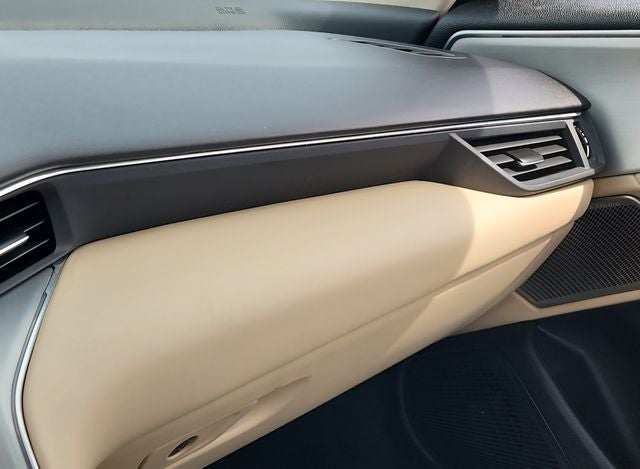 2025 Acura TLX Technology Package