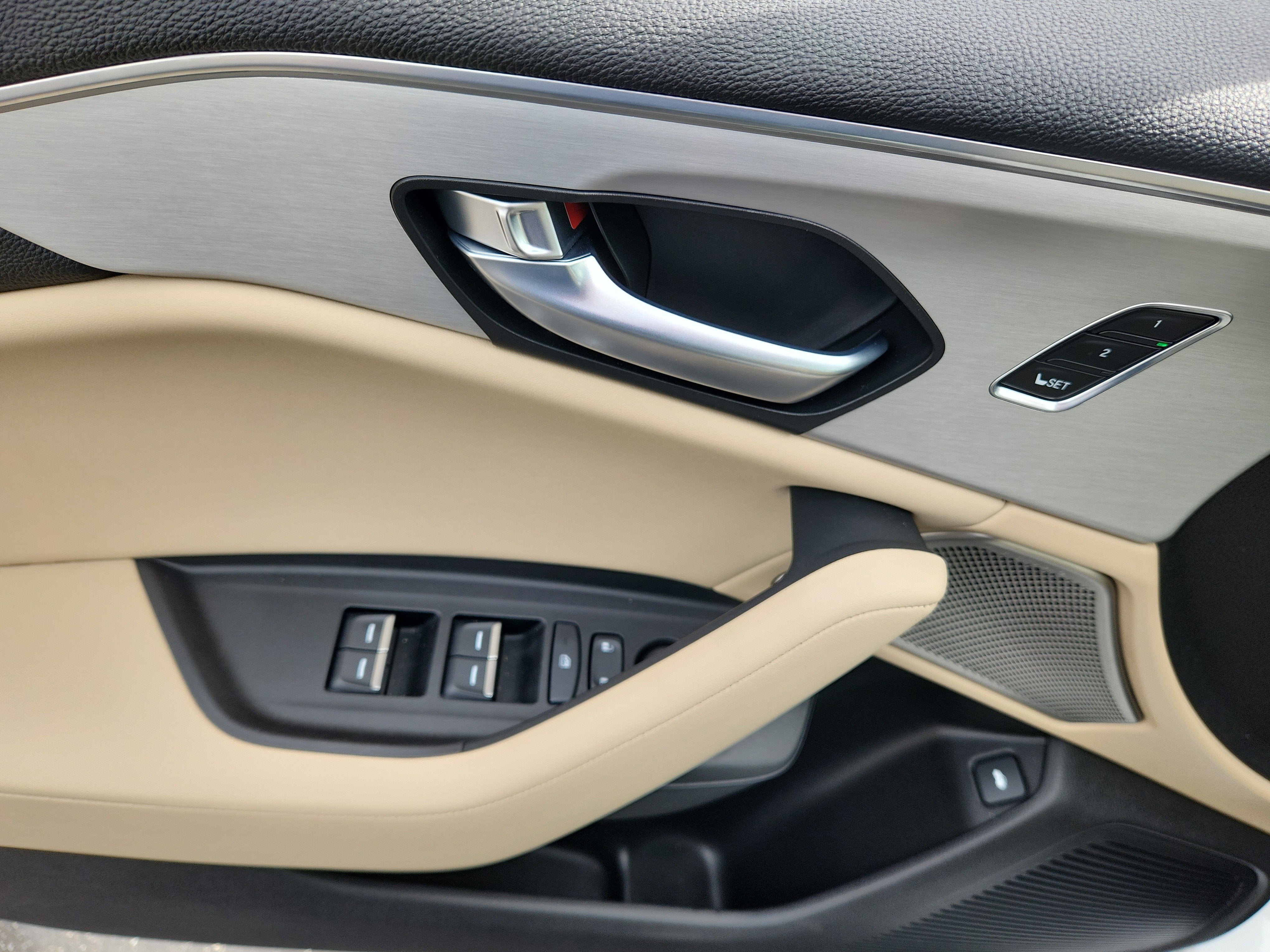 2025 Acura TLX Technology Package