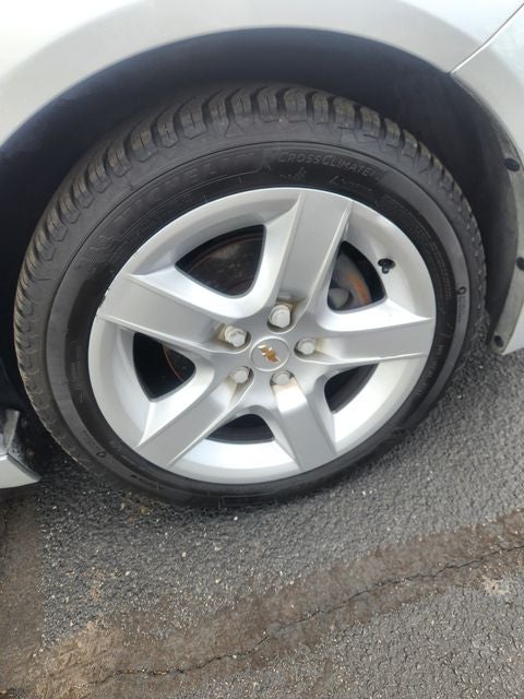 2011 Chevrolet Malibu LS 1LS