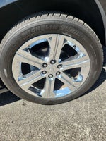 2017 Cadillac Escalade Platinum Edition
