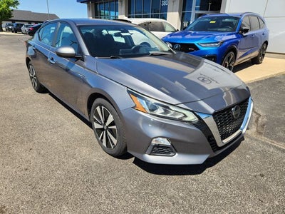2021 Nissan Altima 2.5 SV