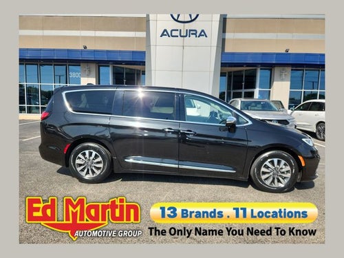2023 Chrysler Pacifica Hybrid Limited