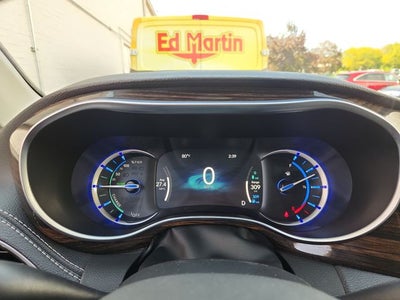 2023 Chrysler Pacifica Hybrid Limited