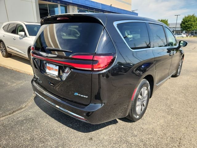 2023 Chrysler Pacifica Hybrid Limited