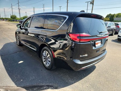 2023 Chrysler Pacifica Hybrid Limited