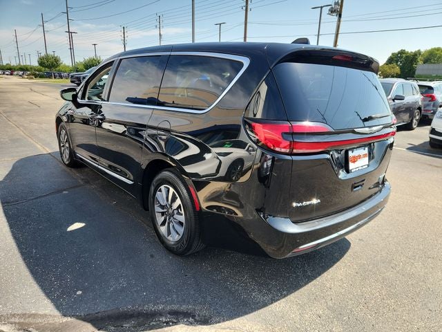 2023 Chrysler Pacifica Hybrid Limited