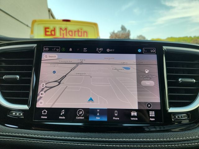 2023 Chrysler Pacifica Hybrid Limited