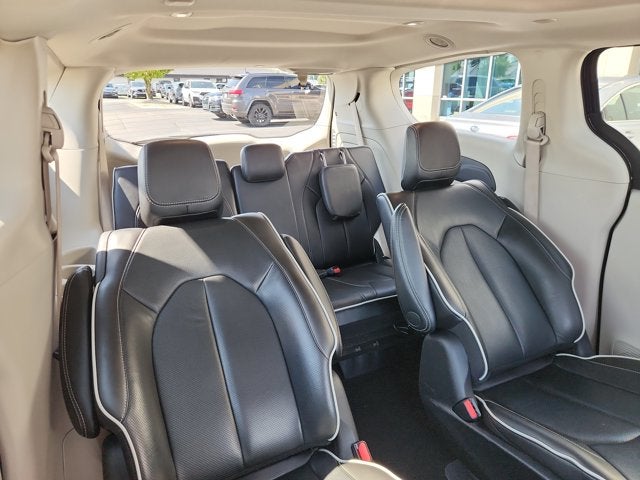 2023 Chrysler Pacifica Hybrid Limited