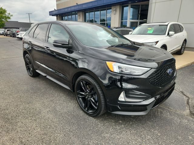 2022 Ford Edge ST