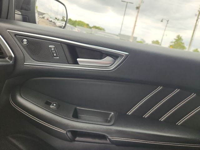 2022 Ford Edge ST