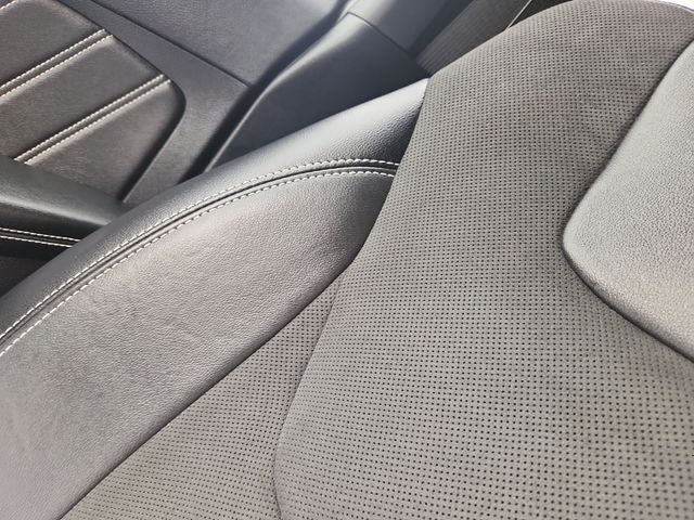 2022 Ford Edge ST