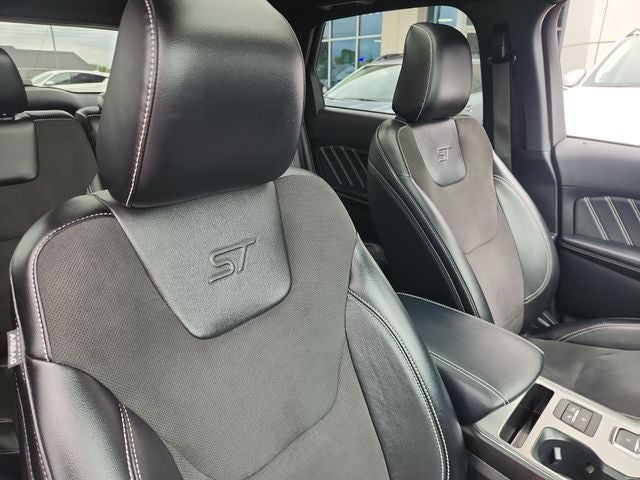 2022 Ford Edge ST