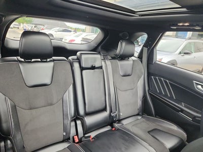 2022 Ford Edge ST