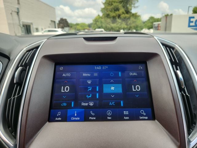 2020 Ford Edge Titanium