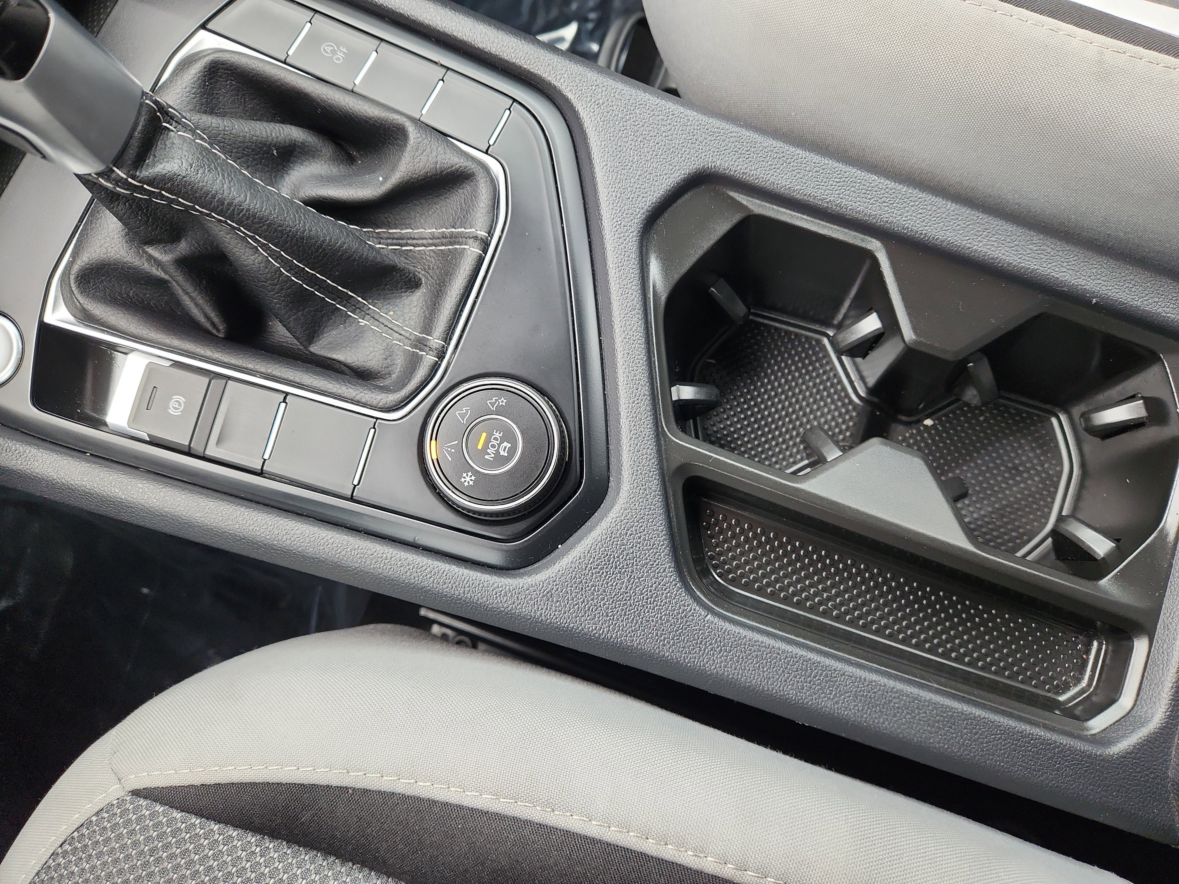 2022 Volkswagen Taos S