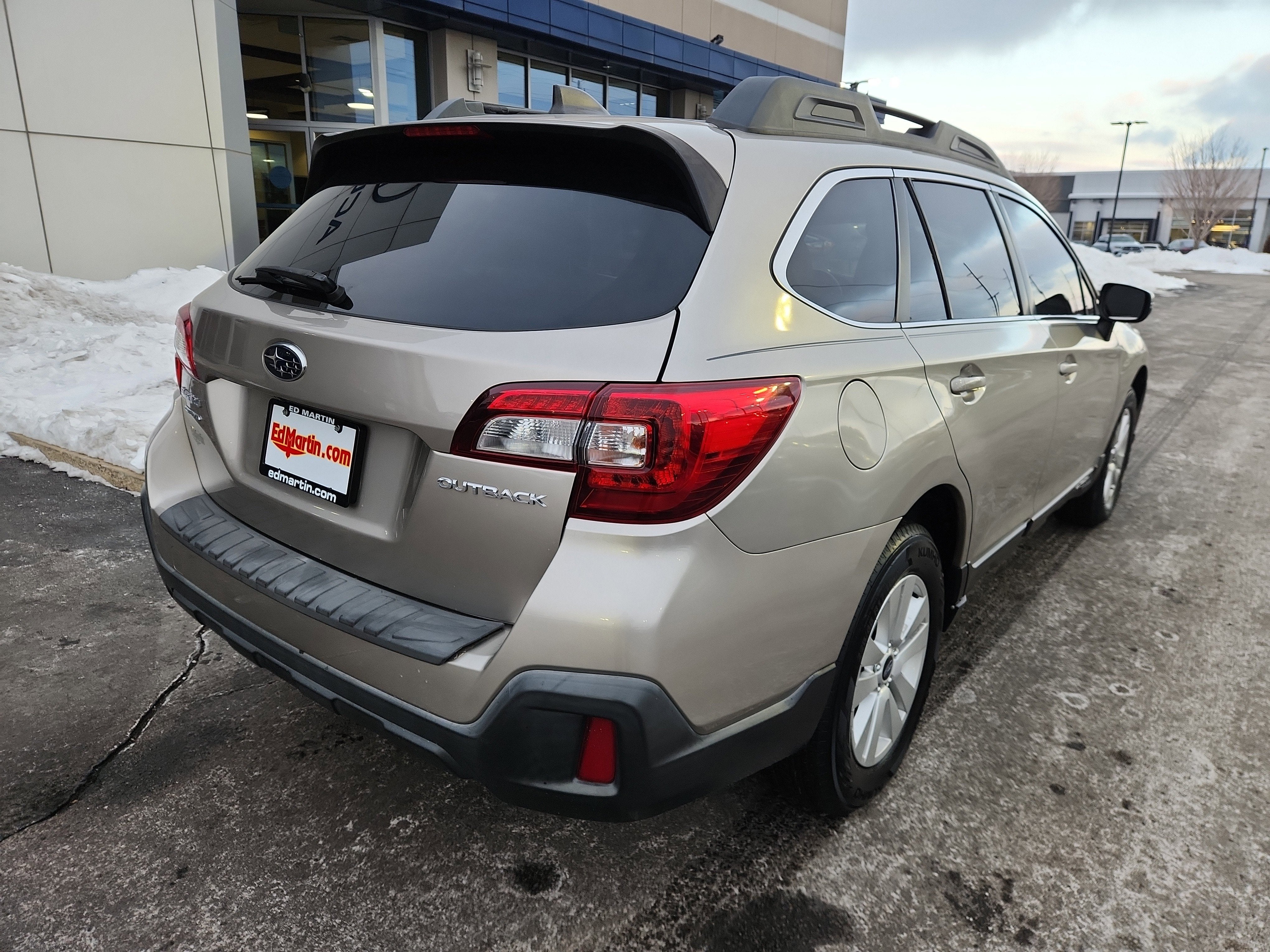 2018 Subaru Outback Premium