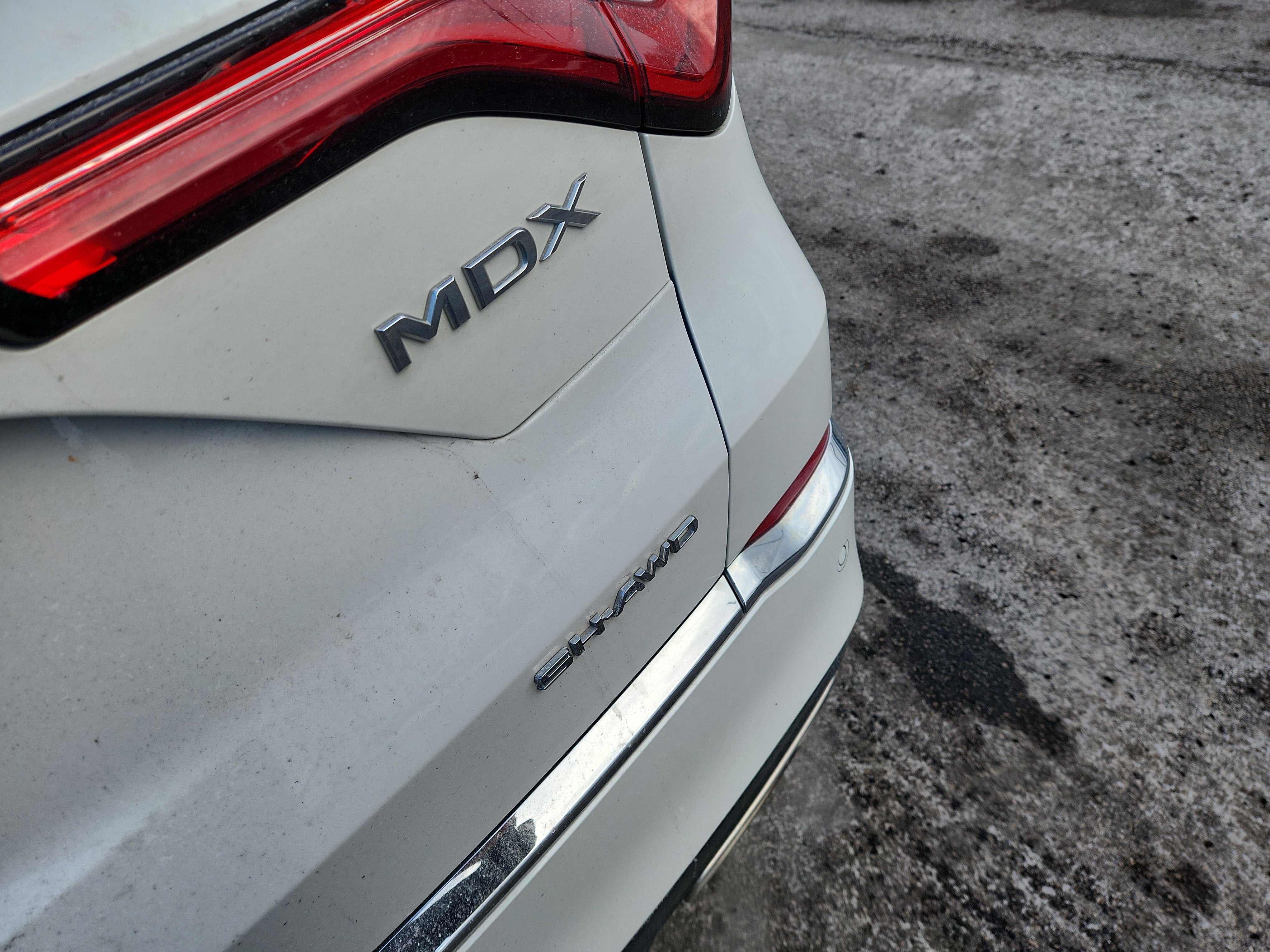 2023 Acura MDX with Technology Package