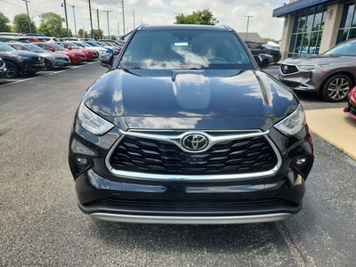2021 Toyota Highlander Platinum