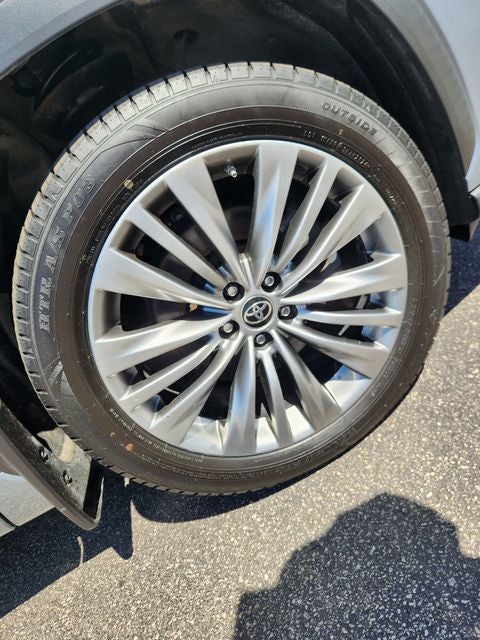 2021 Toyota Highlander Platinum